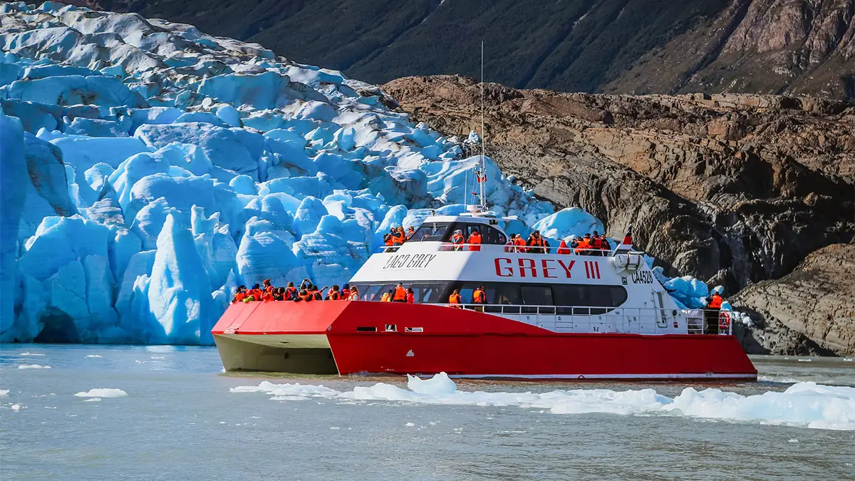 Premium: Bootsfahrt zum Grey-Gletscher für zwei